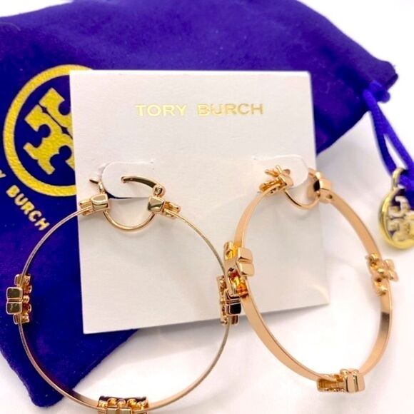 New Tory Burch Rose Gold Logo Light Weight Hoop Earings - Picture 8 of 9